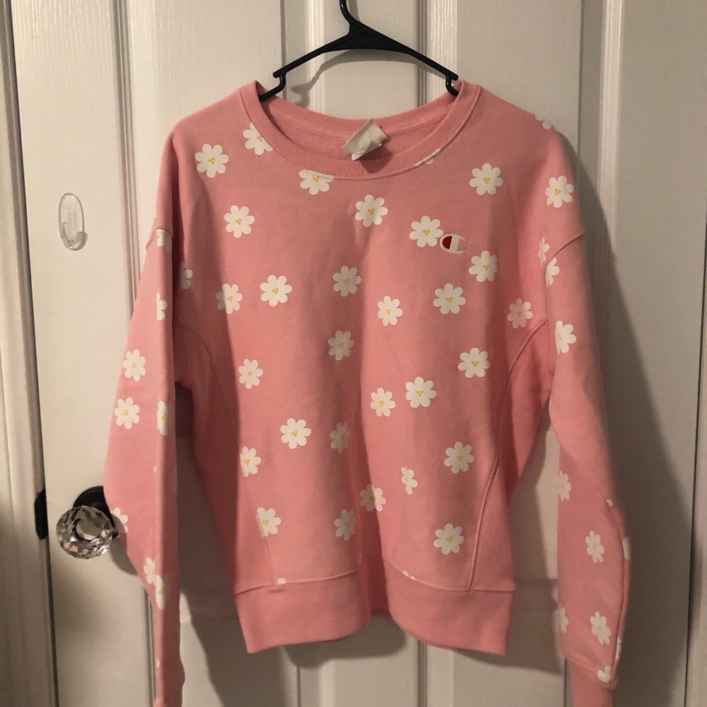 Pink daisy champion crewneck